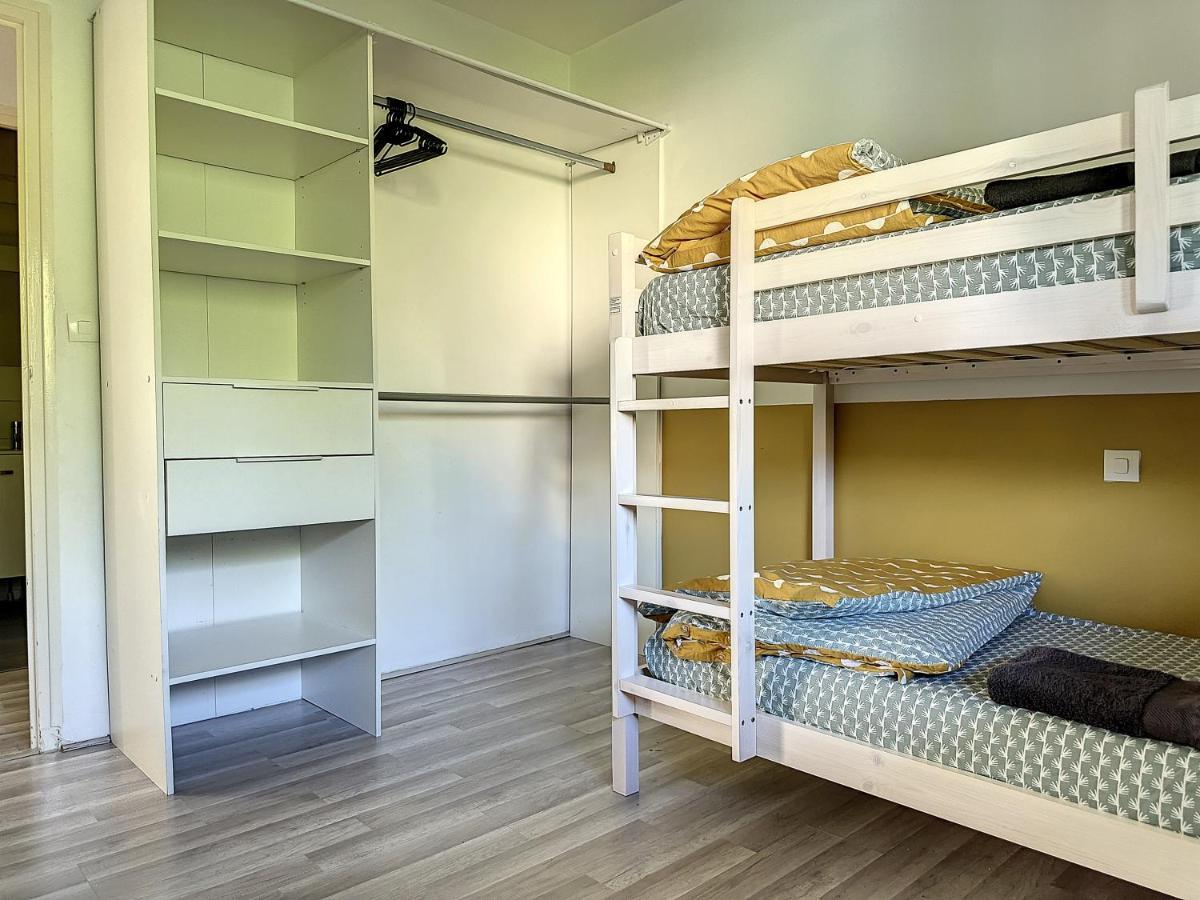 Charmant Appartement Avec Terrasse Parking Ispagnac Exteriör bild